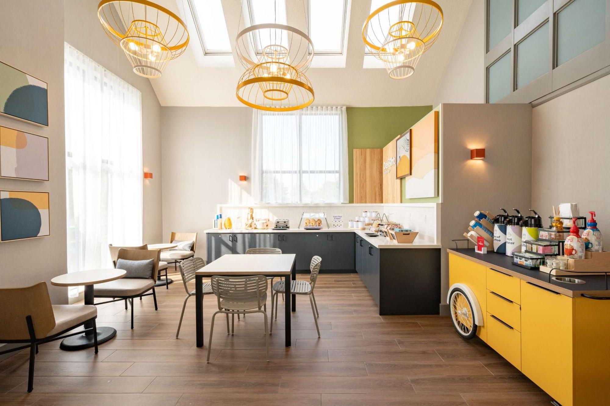 Spark By Hilton Toronto Markham Exterior photo