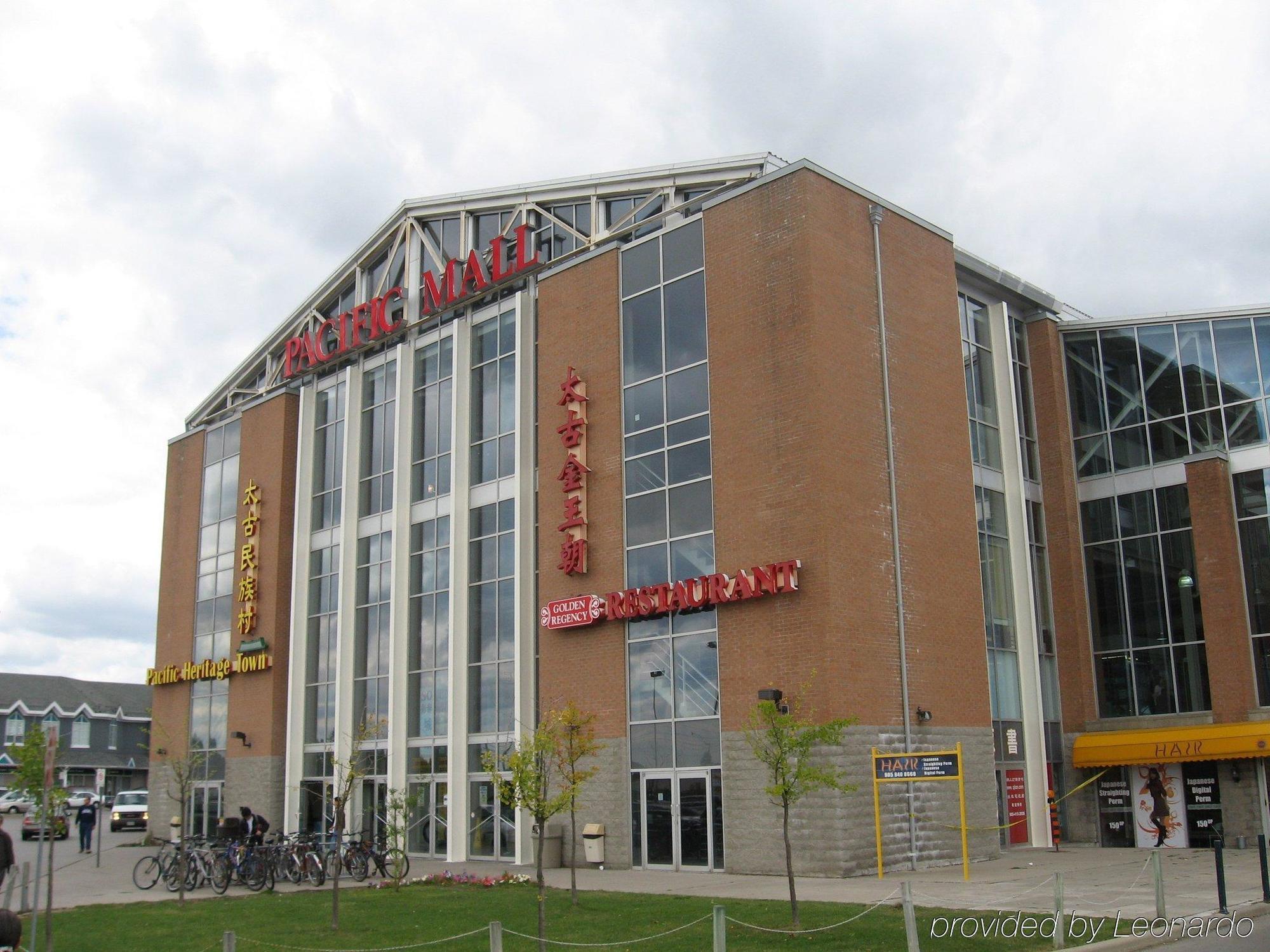 Spark By Hilton Toronto Markham Exterior photo