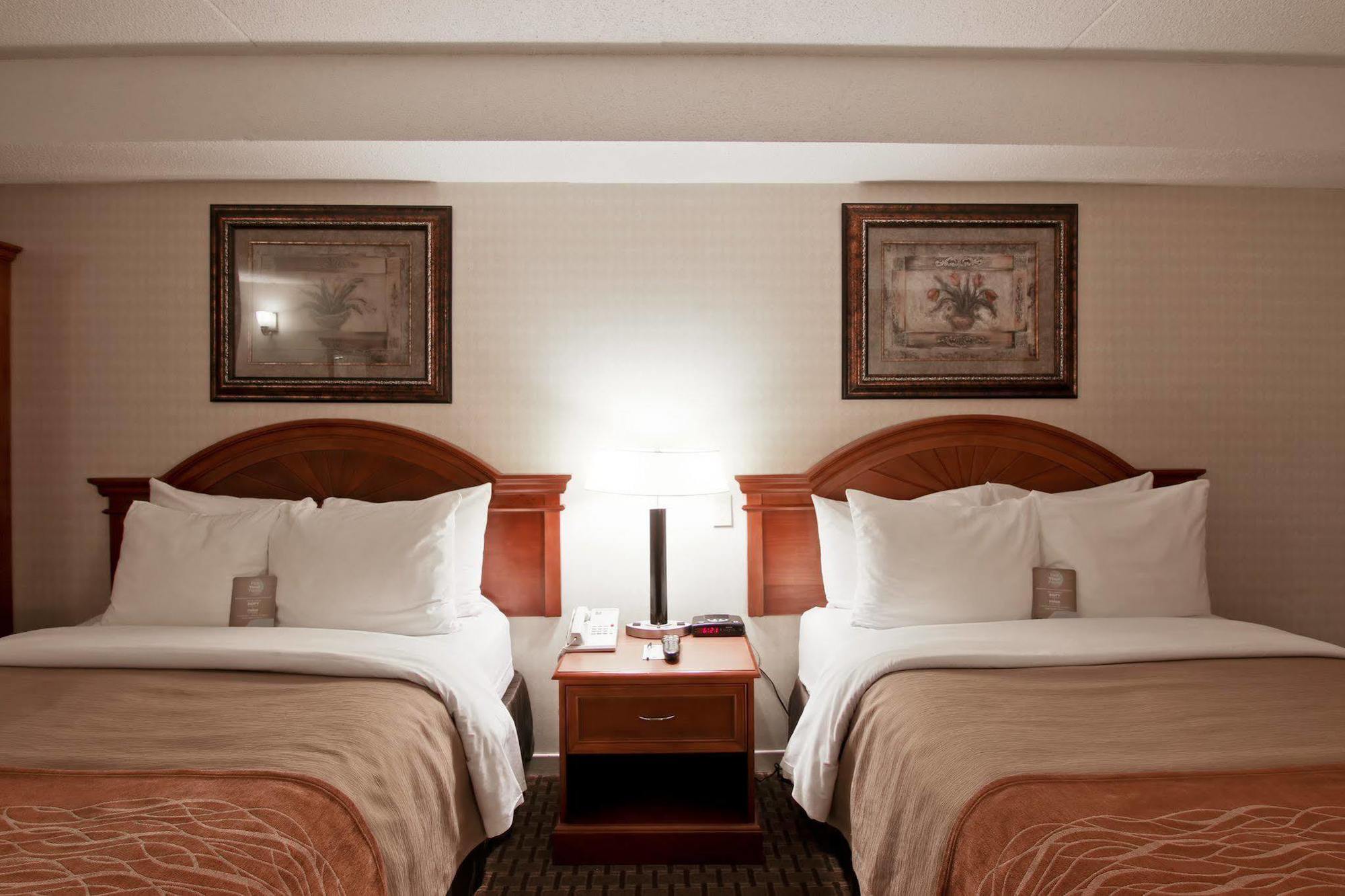 Spark By Hilton Toronto Markham Exterior photo